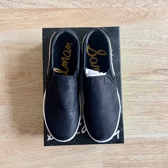 NWT Sam Edelman Black Slip On Sneaker - Picture 2 of 4